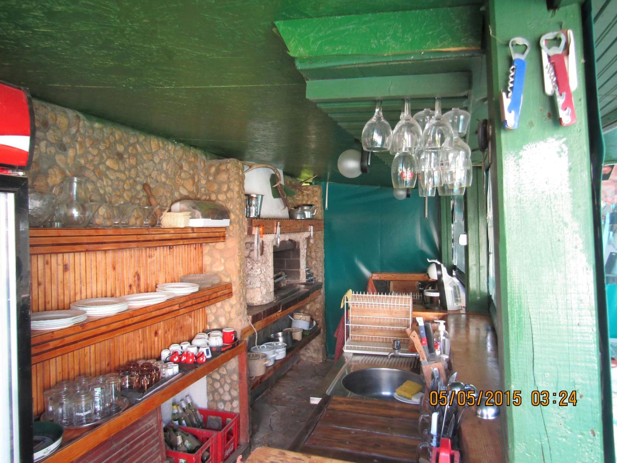 Hostel Papagal Varna ภายนอก รูปภาพ
