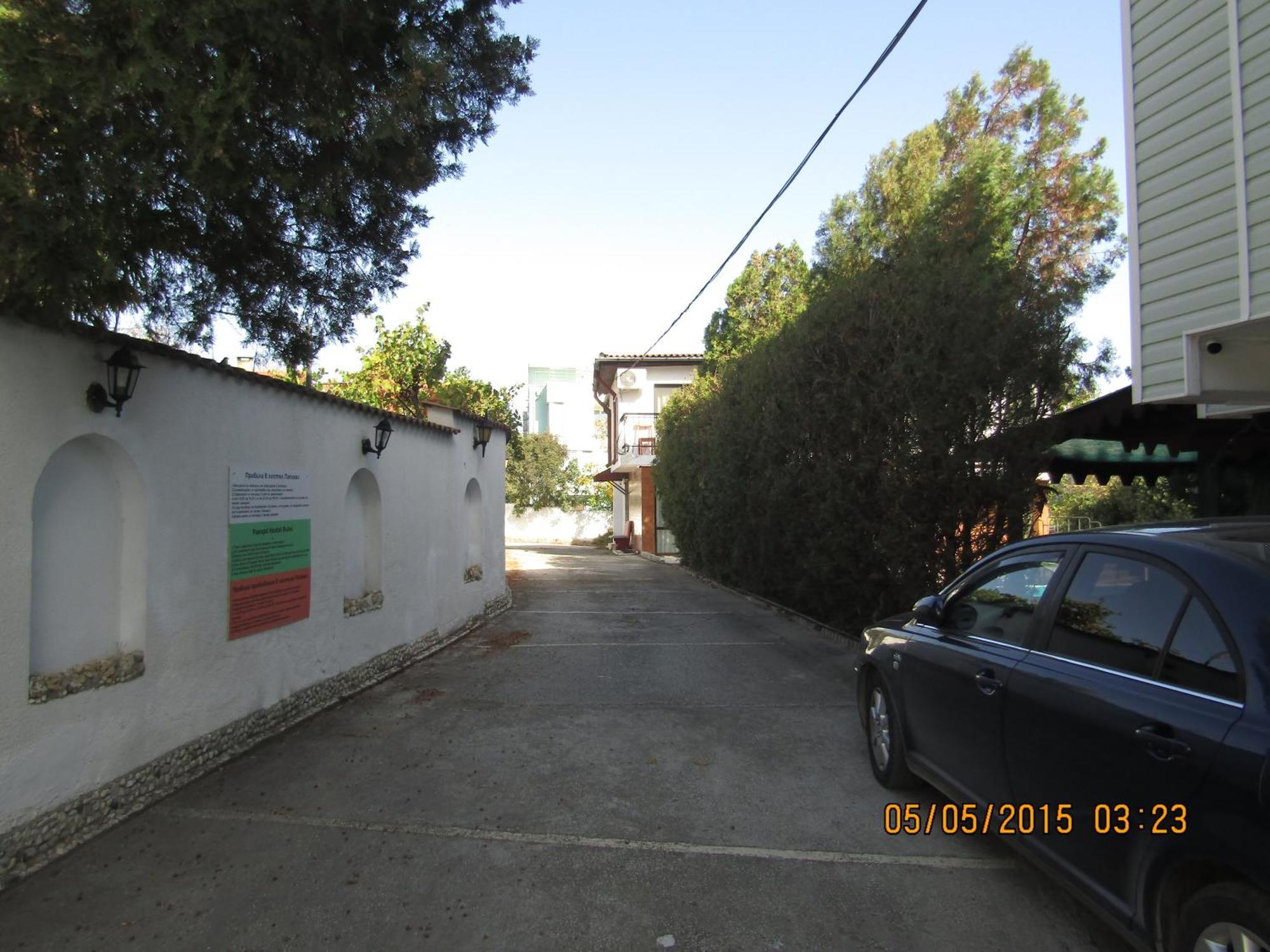 Hostel Papagal Varna ภายนอก รูปภาพ