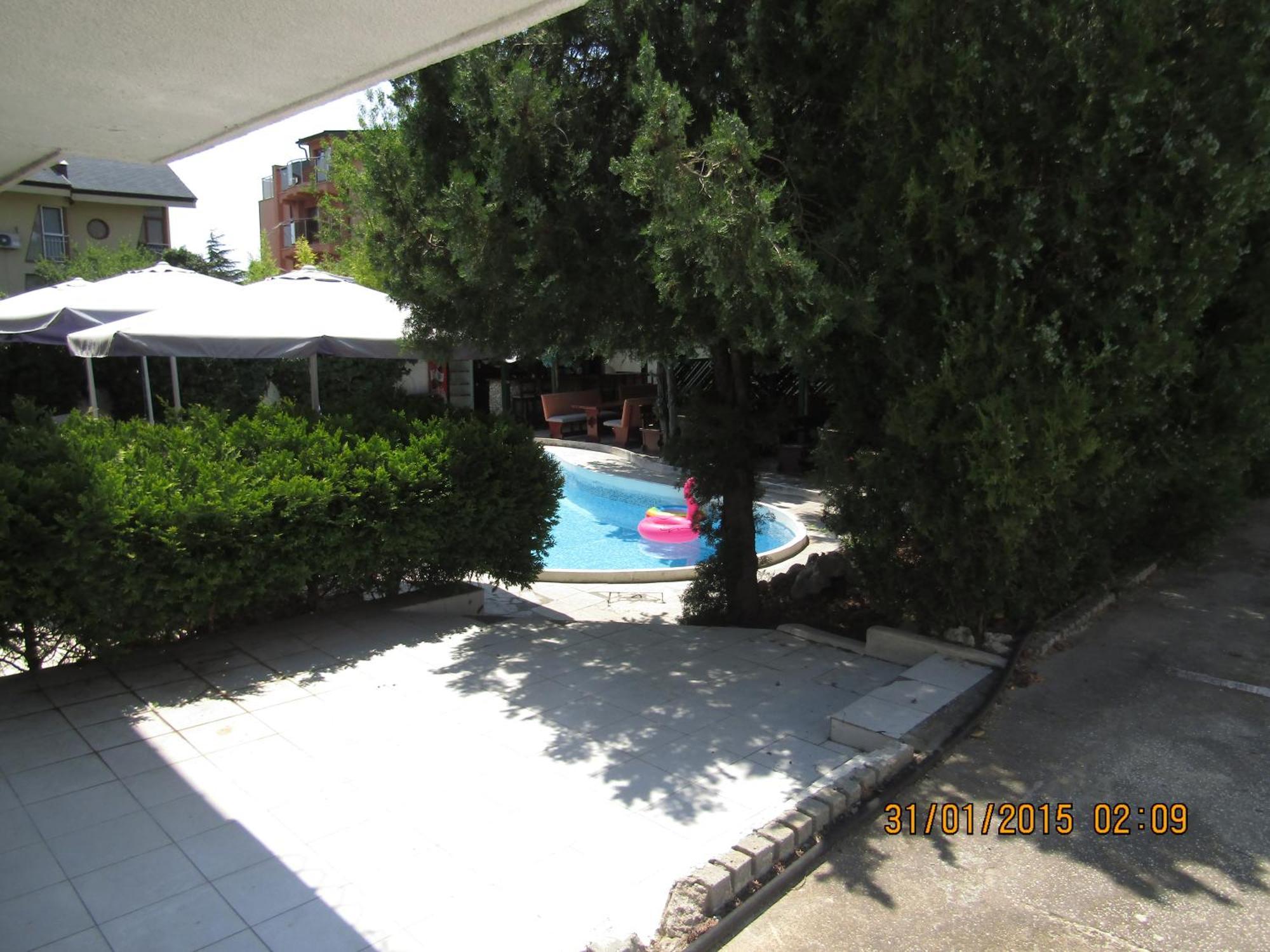 Hostel Papagal Varna ภายนอก รูปภาพ